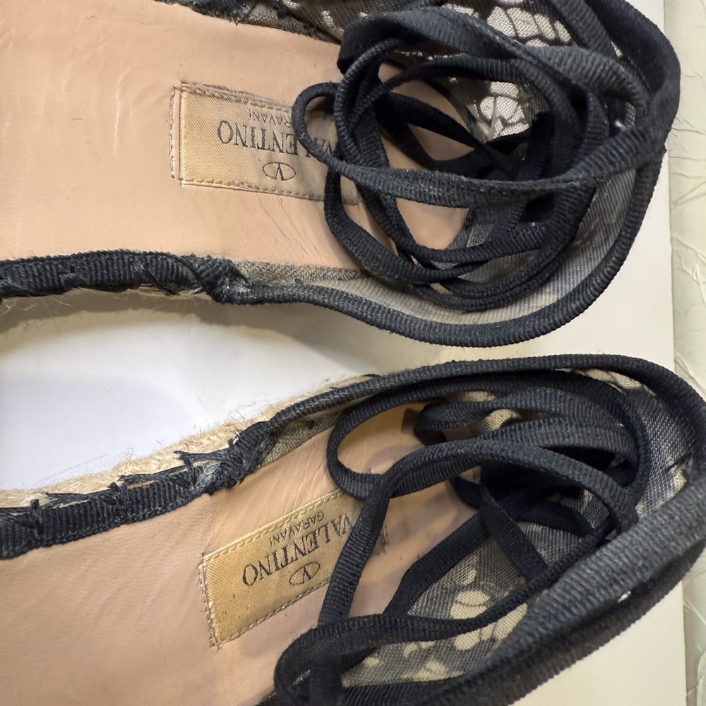 Valentino Black Espadrille Flats with Lace Overlay - Picture 4 of 9